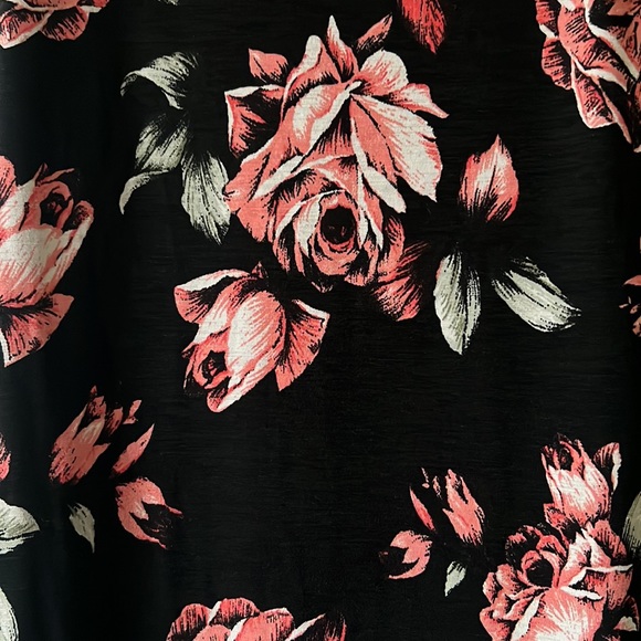 Misty Rose Black Floral Midi Dress Size S - Picture 3 of 5